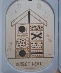 Petit insert maison à insecte